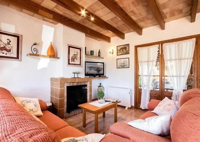 Cozy House Near Port De Pollensa By Renthousing Semesterbostad Port de Pollença