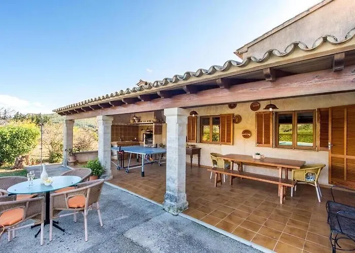 Semesterbostad Cozy House Near Port De Pollensa By Renthousing *