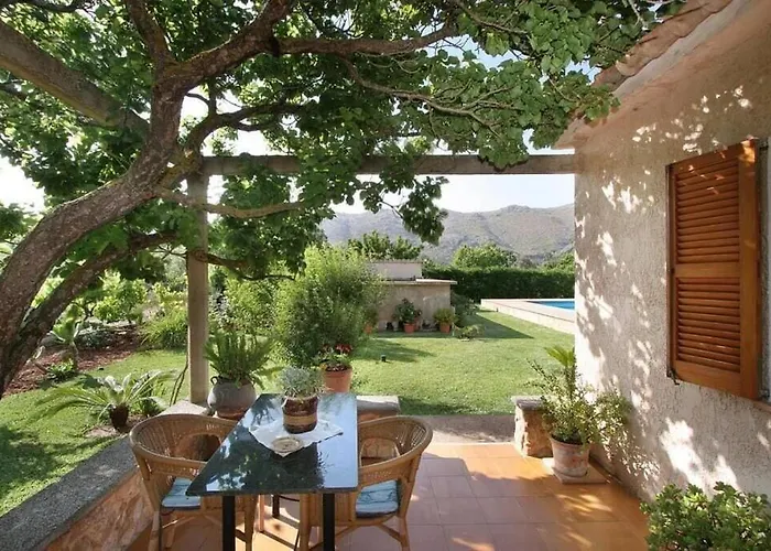 Semesterbostad Cozy House Near Port De Pollensa By Renthousing