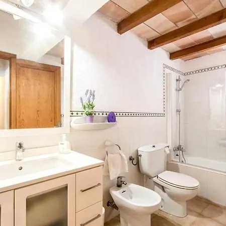 Cozy House Near Port De Pollensa By Renthousing Port de Pollença