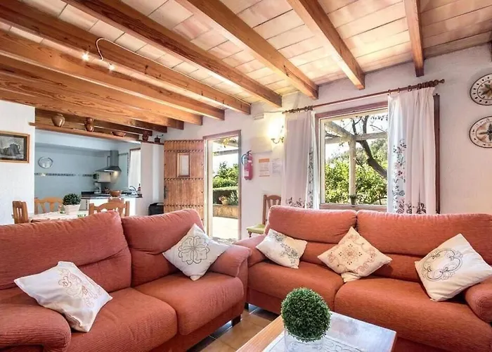 Cozy House Near Port De Pollensa By Renthousing Port de Pollenca